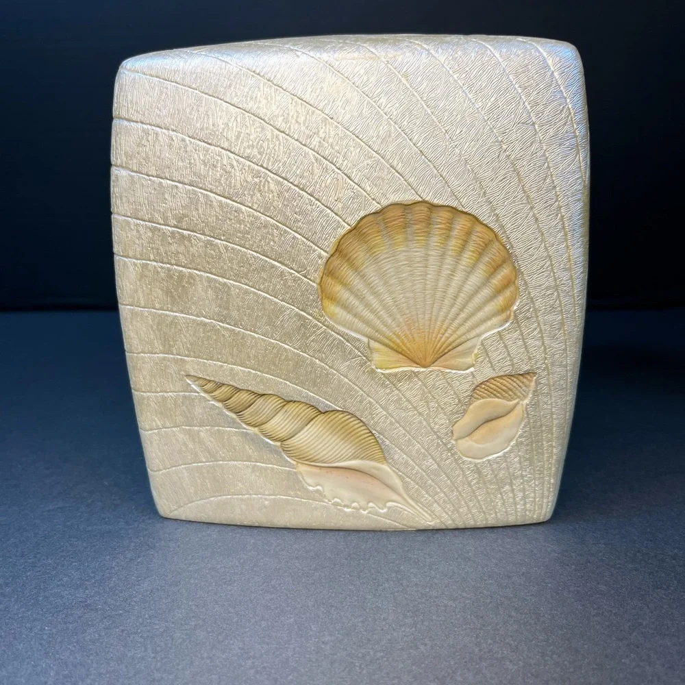Beach Comber Tissue Box‎ Cover Inlaid Sea Shells Hand Painted Resin Metallic